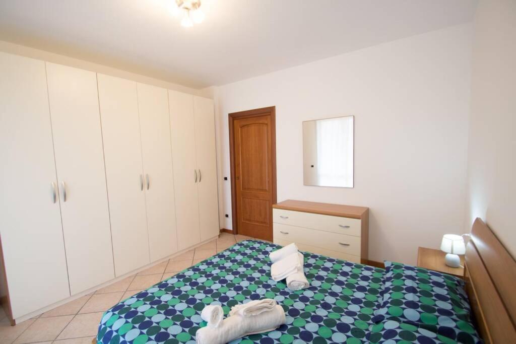 Appartamento Ristrutturato Con Terrazzo Варацце Екстер'єр фото